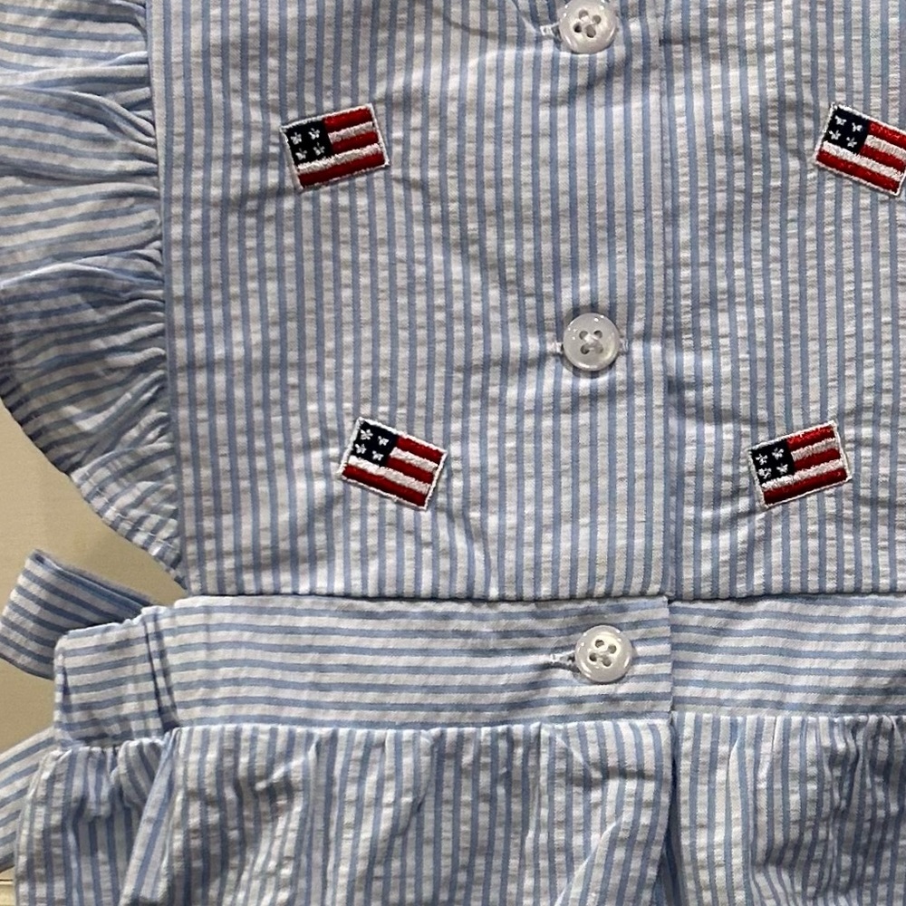 Starting Out Flutter Sleeve Flag Romper - Picture 11 of 11